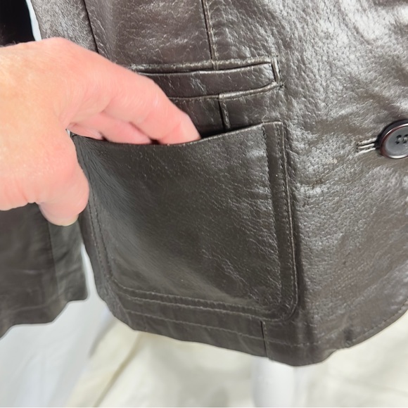 Chadwick’s 100% Leather Coat - Picture 7 of 9